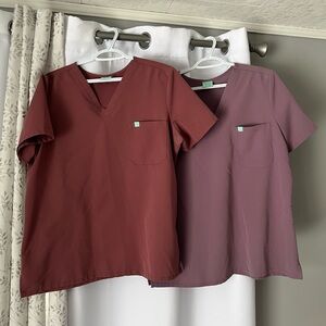 Garde-Malade Scrub Top
